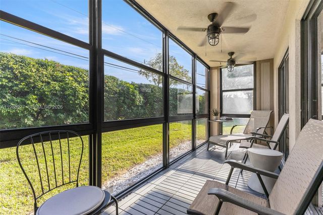 10709 W Clairmont Cir 111, Tamarac, FL 33321