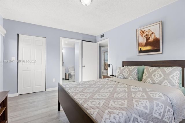 10709 W Clairmont Cir 111, Tamarac, FL 33321