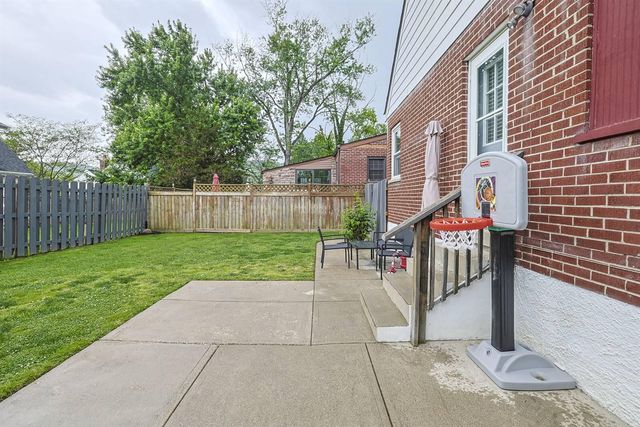 4506 N Valley View Lane, Taylor Mill, KY 41015