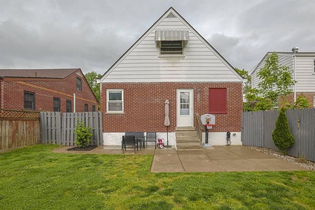 4506 N Valley View Lane, Taylor Mill, KY 41015