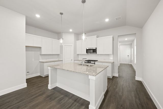 7408 Autumn Hill Drive, Denton, TX 76249