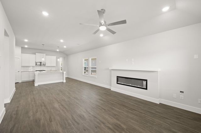 7408 Autumn Hill Drive, Denton, TX 76249
