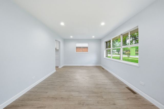 1354 Hirsch Avenue, Calumet City, IL 60409
