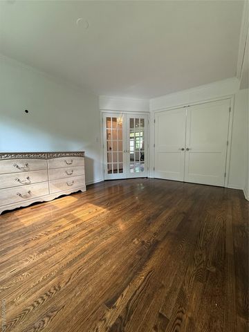 103 Wiltshire Road D4, Scarsdale, NY 10583