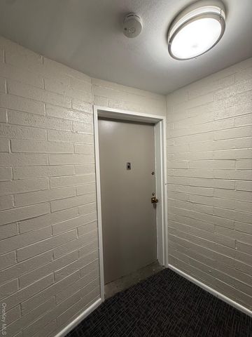 103 Wiltshire Road D4, Scarsdale, NY 10583