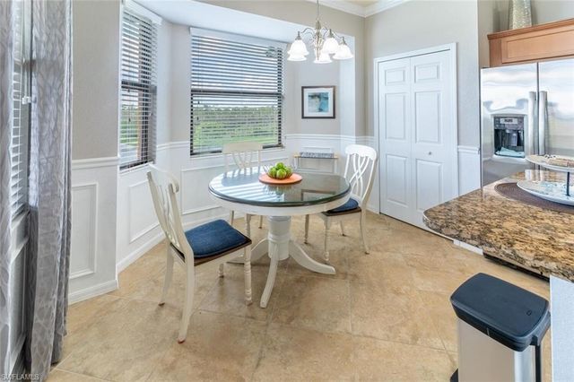 9731 Acqua CT 541, Naples, FL 34113