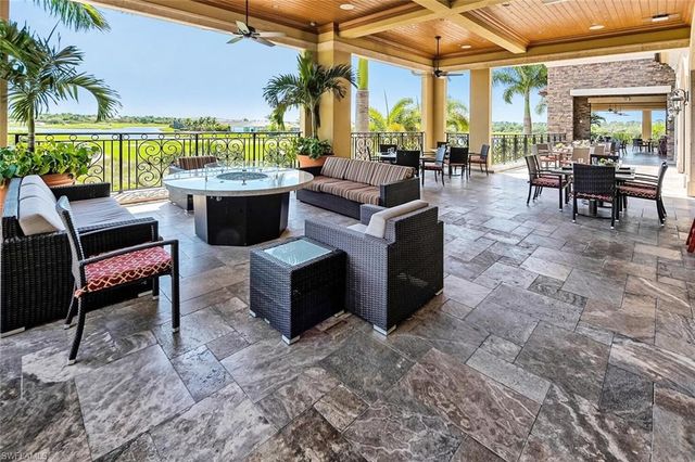 9731 Acqua CT 541, Naples, FL 34113