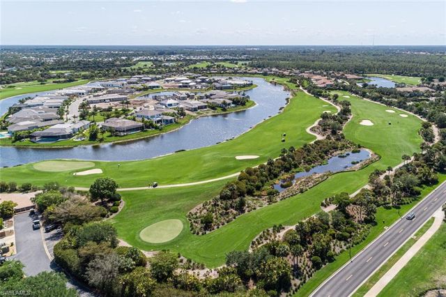 9731 Acqua CT 541, Naples, FL 34113