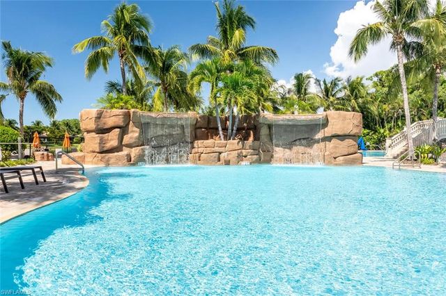 9731 Acqua CT 541, Naples, FL 34113