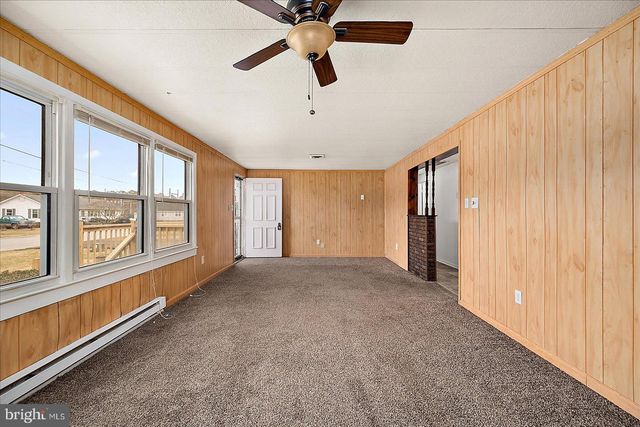 106 SCHOOLFIELD ST, Berlin, MD 21811