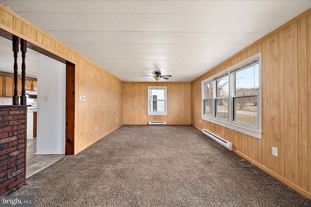 106 SCHOOLFIELD ST, Berlin, MD 21811