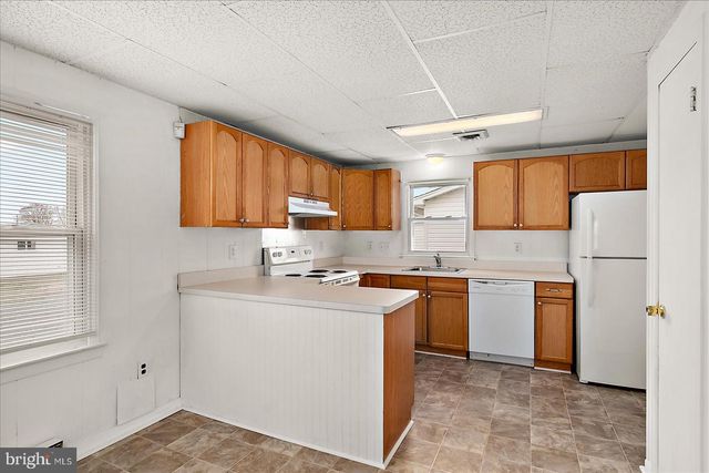 106 SCHOOLFIELD ST, Berlin, MD 21811