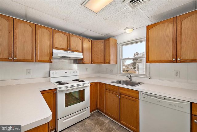 106 SCHOOLFIELD ST, Berlin, MD 21811