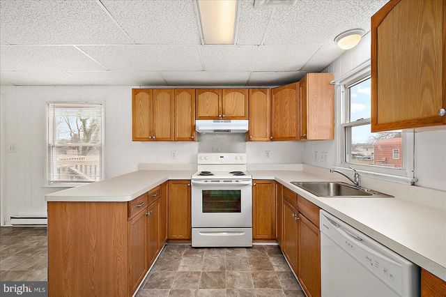 106 SCHOOLFIELD ST, Berlin, MD 21811