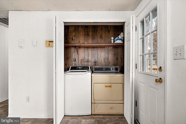 106 SCHOOLFIELD ST, Berlin, MD 21811