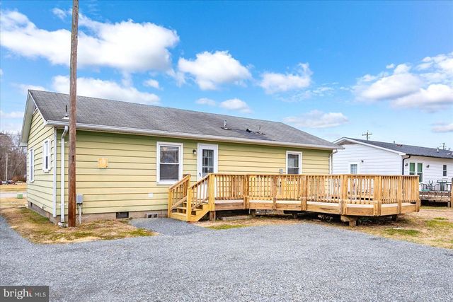 106 SCHOOLFIELD ST, Berlin, MD 21811