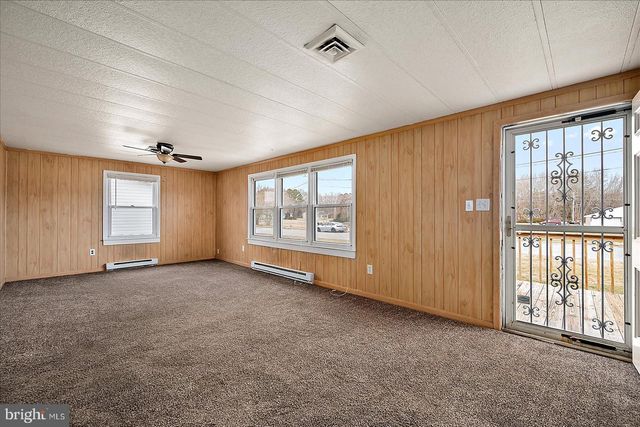 106 SCHOOLFIELD ST, Berlin, MD 21811