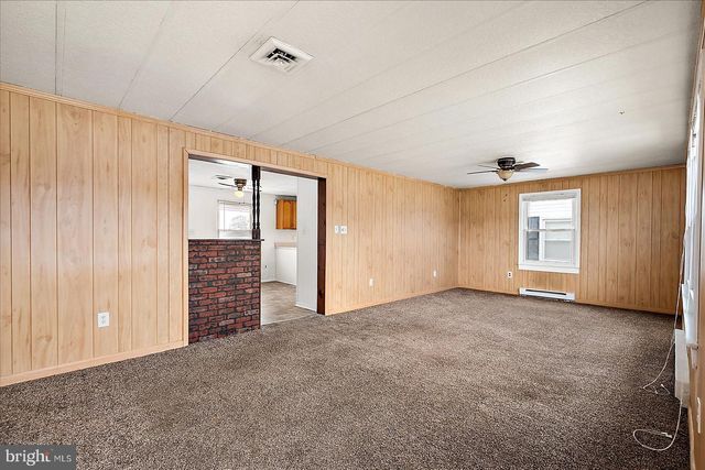 106 SCHOOLFIELD ST, Berlin, MD 21811