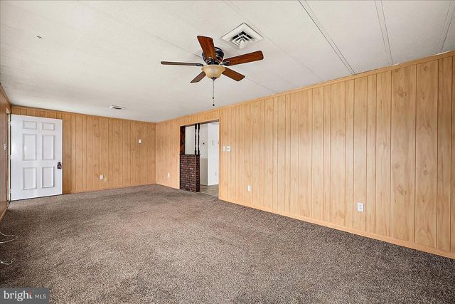 106 SCHOOLFIELD ST, Berlin, MD 21811