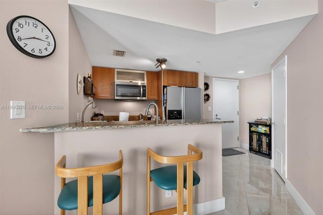 9066 SW 73rd Ct 1203, Miami, FL 33156