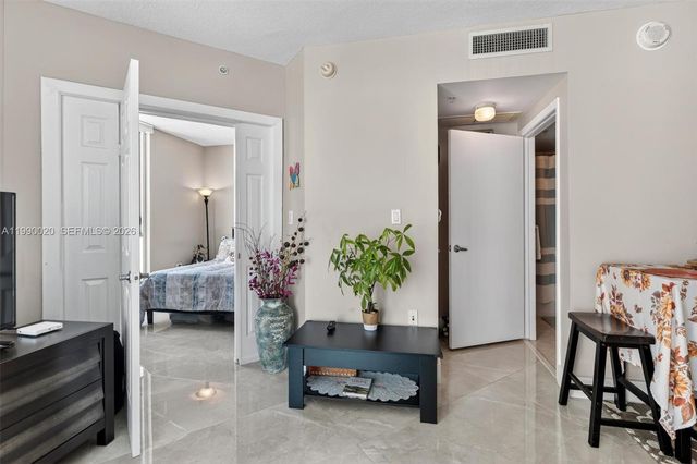 9066 SW 73rd Ct 1203, Miami, FL 33156