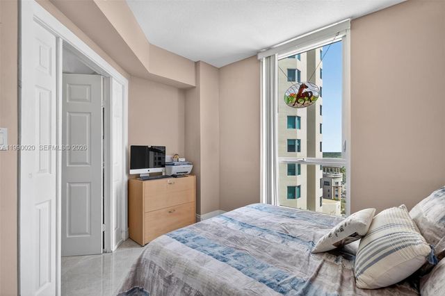 9066 SW 73rd Ct 1203, Miami, FL 33156