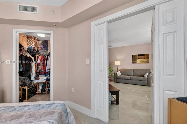 9066 SW 73rd Ct 1203, Miami, FL 33156