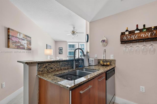 9066 SW 73rd Ct 1203, Miami, FL 33156