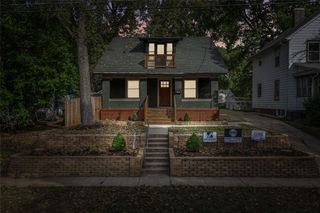 3835 9th Street, Des Moines, IA 50313