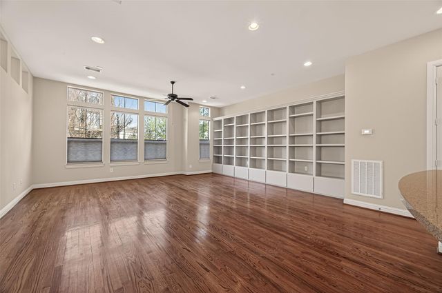 5211 Eigel Street A, Houston, TX 77007