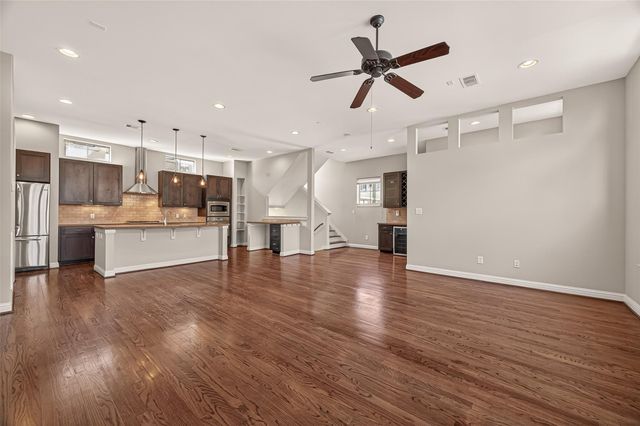 5211 Eigel Street A, Houston, TX 77007