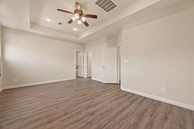 5211 Eigel Street A, Houston, TX 77007