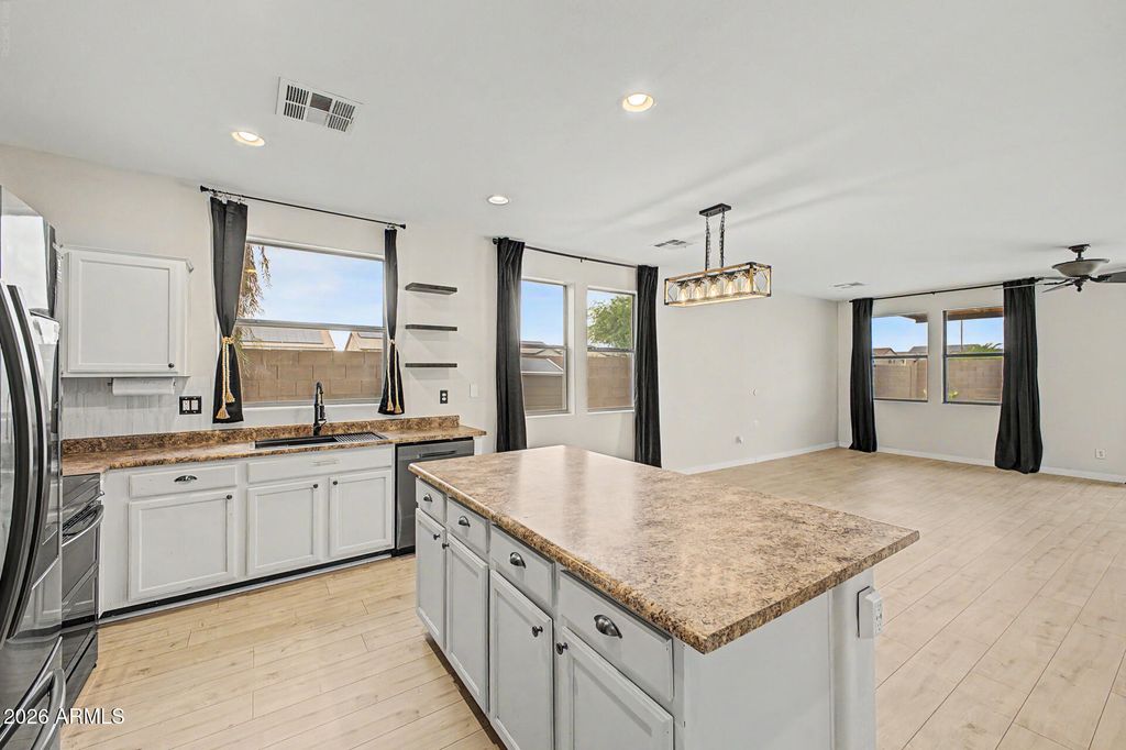 12122 W VILLA CHULA Court, Sun City, AZ 85373 — photo 3