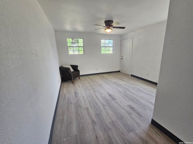 5049 Blue Bonnet, Seguin, TX 78155