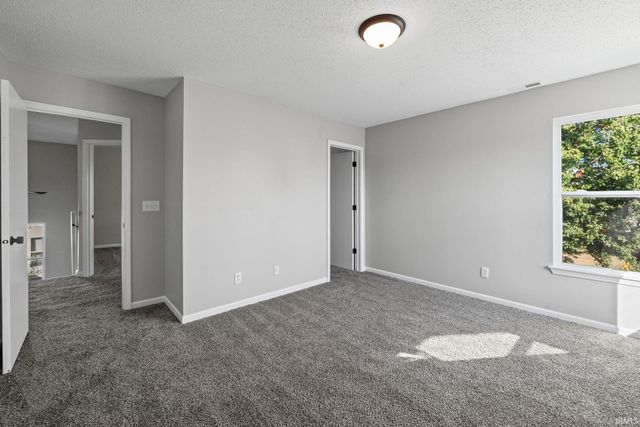 904 Gulf Shore Boulevard, Kokomo, IN 46902