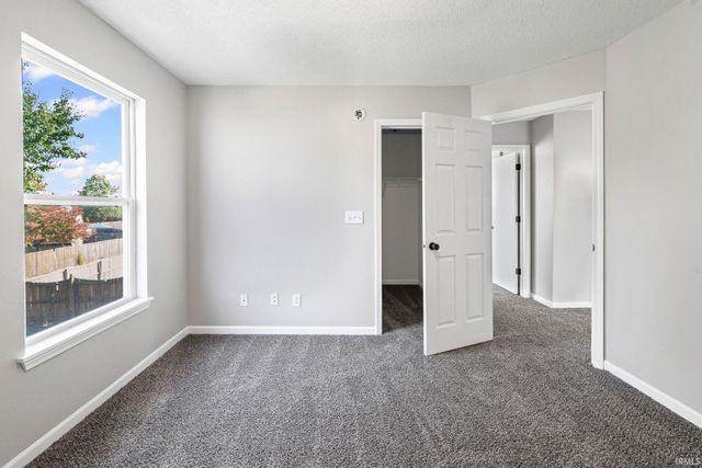 904 Gulf Shore Boulevard, Kokomo, IN 46902