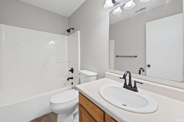 904 Gulf Shore Boulevard, Kokomo, IN 46902