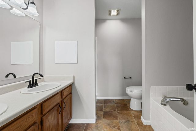 904 Gulf Shore Boulevard, Kokomo, IN 46902