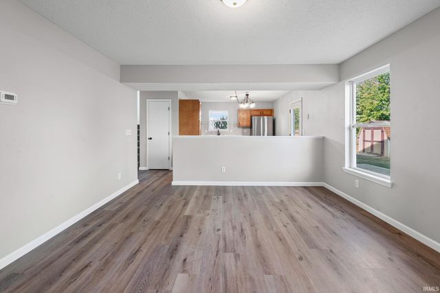 904 Gulf Shore Boulevard, Kokomo, IN 46902