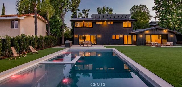 24245 Hatteras, Woodland Hills, CA 91367