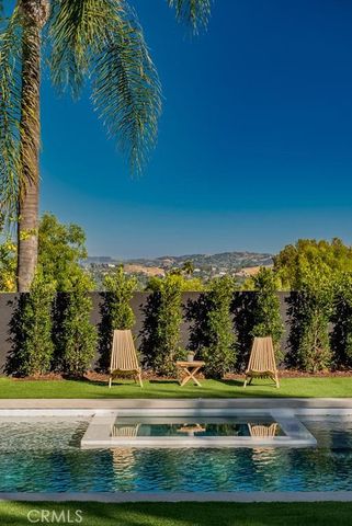 24245 Hatteras, Woodland Hills, CA 91367