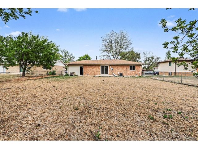 809 Gallup Rd, Fort Collins, CO 80521