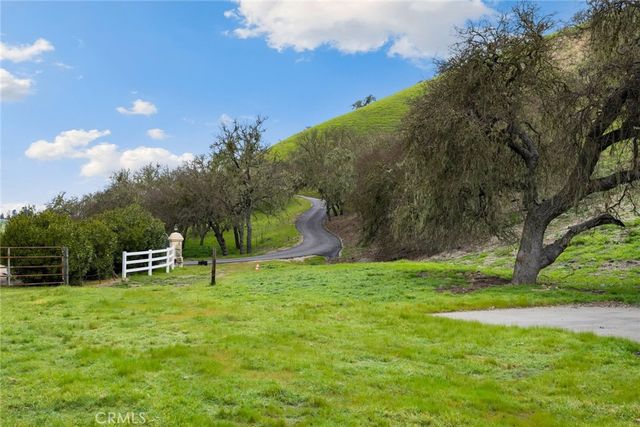 1030 Redondo Lane, Templeton, CA 93465