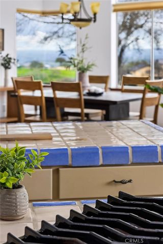 1030 Redondo Lane, Templeton, CA 93465