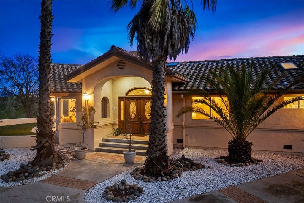 Image 1 of property listing at 1030 Redondo Lane, Templeton, CA 93465