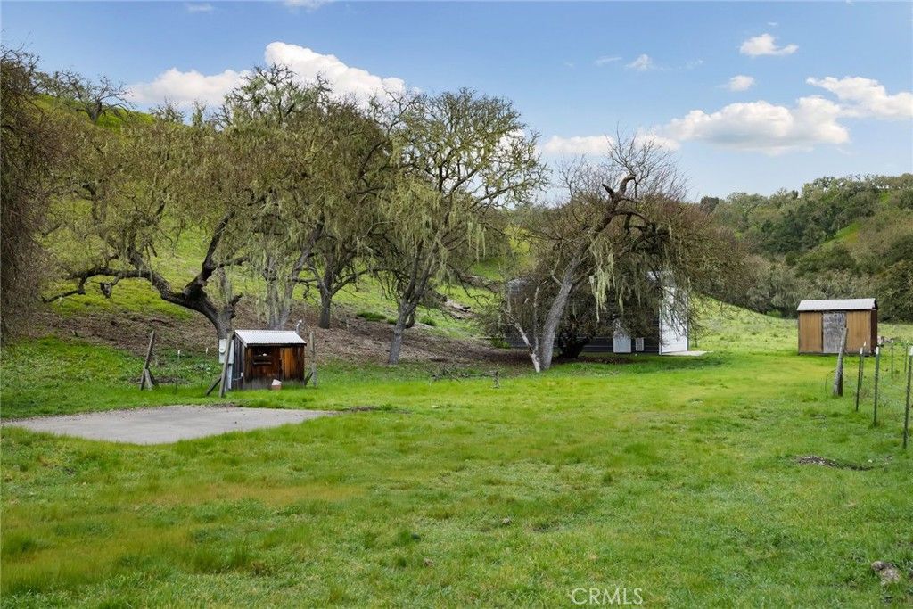 Image 21 of property listing at 1030 Redondo Lane, Templeton, CA 93465