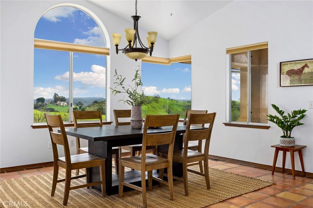 Image 6 of property listing at 1030 Redondo Lane, Templeton, CA 93465