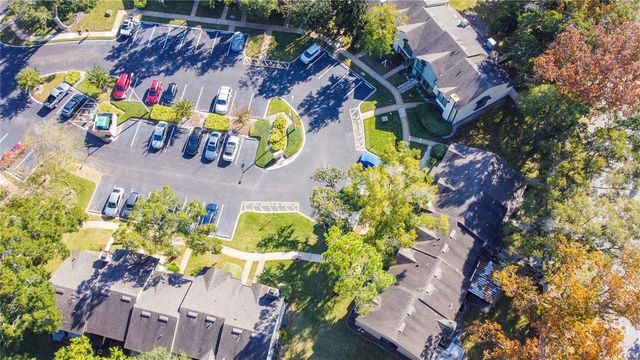 2724 CANDLEWOOD COURT, Apopka, FL 32703