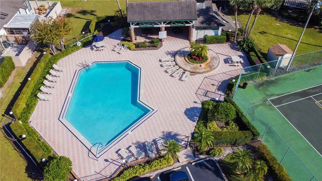 2724 CANDLEWOOD COURT, Apopka, FL 32703