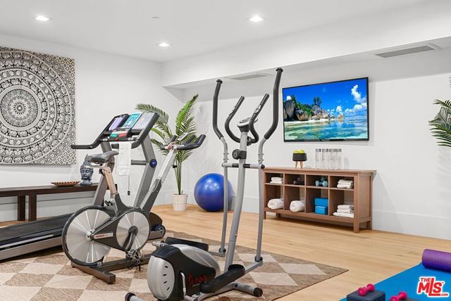 4153 Vantage Avenue, Studio City, CA 91604